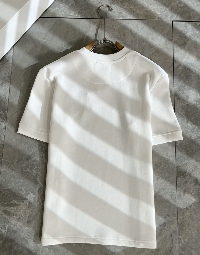 H**me5 t-shirt